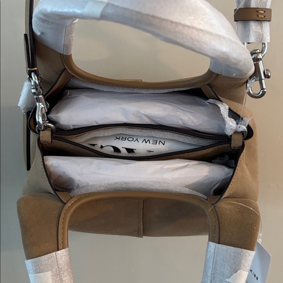 Coach Beige Shoulder Bag - Picture 4 of 4